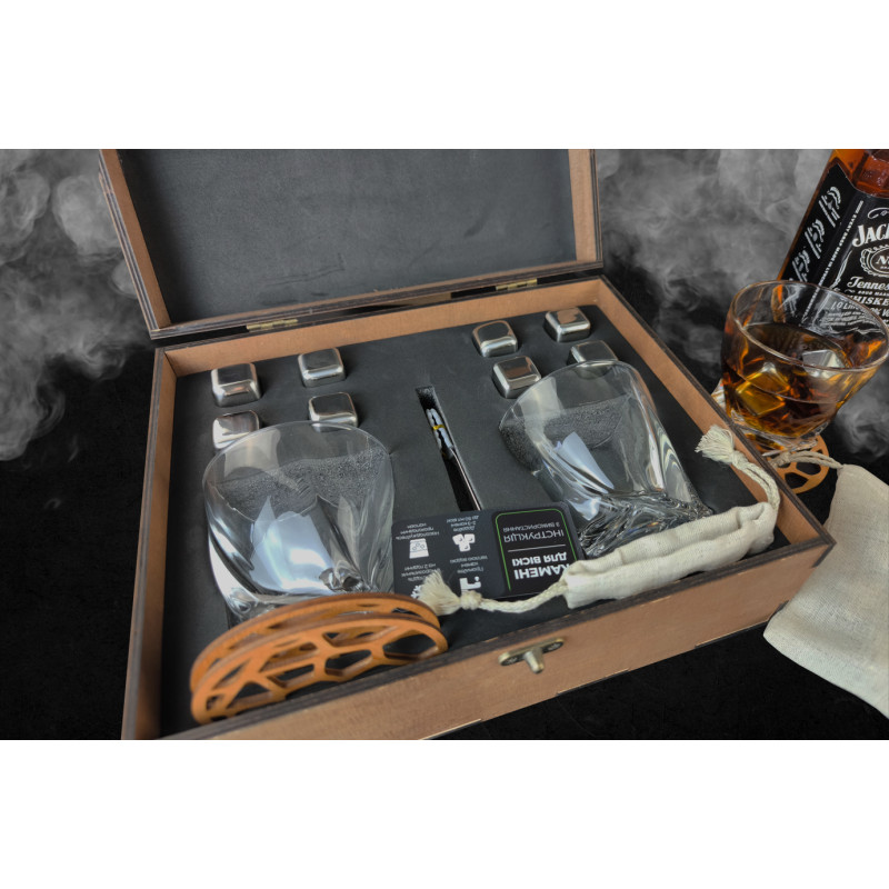 Подарункові набори Moltis Relax Whisky Stones для чоловіків, Quadro 8 шт каменів (MR-1006)