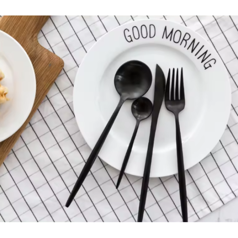 Набір столових приборів Moltis 4 предмети, Чорний, у подарунковому кейсі