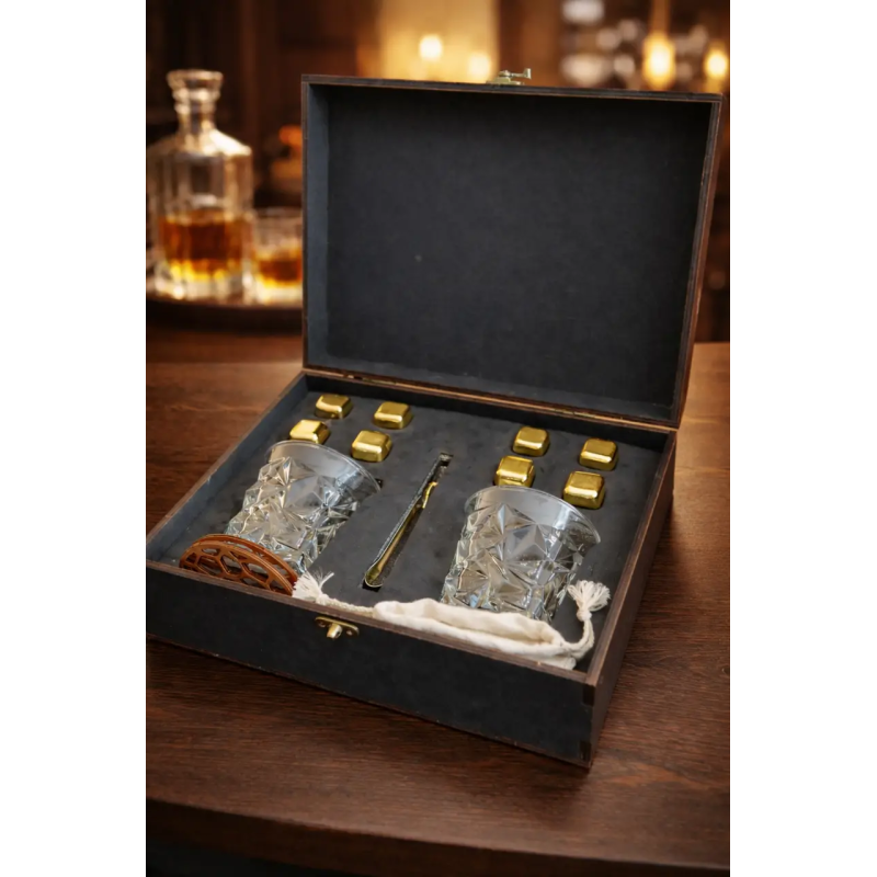 Подарунковий набір для віскі Moltis: 2 келихи Rocks + 8 охолоджуючих кубиків (MR-1017)